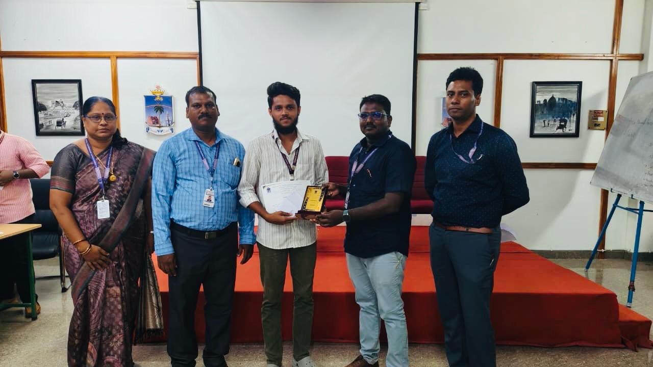 Receiving 3rd place and cash prize at Hackathon 25 as a solo participant